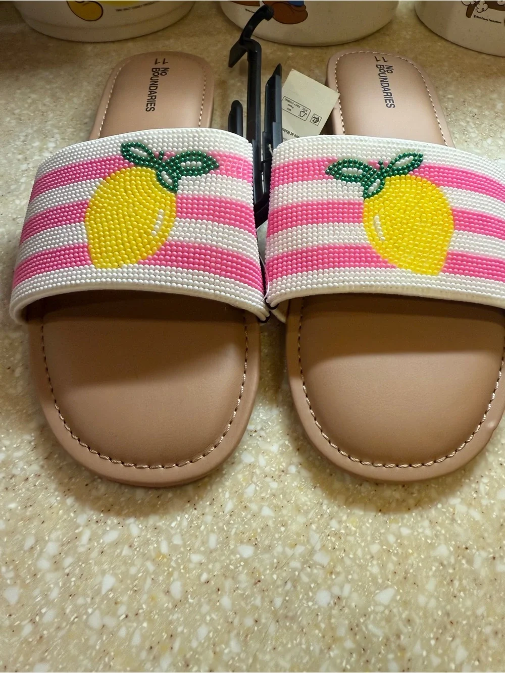 No Boundaries Pink & White Beaded Slide Sandals with Yellow Lemon Women’s Sz 11
